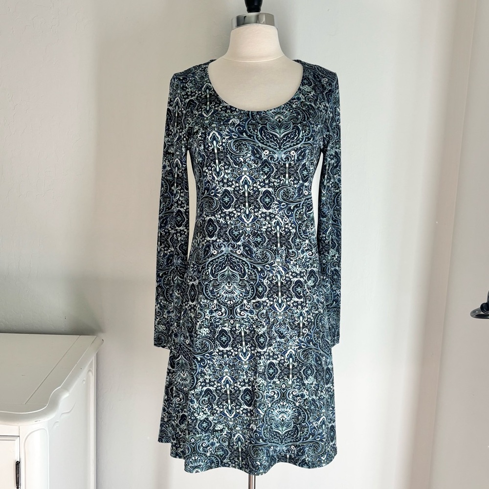 Karen Kane Blue Allover Print Long Sleeve Scoop Neck Jersey Dress, Sz S